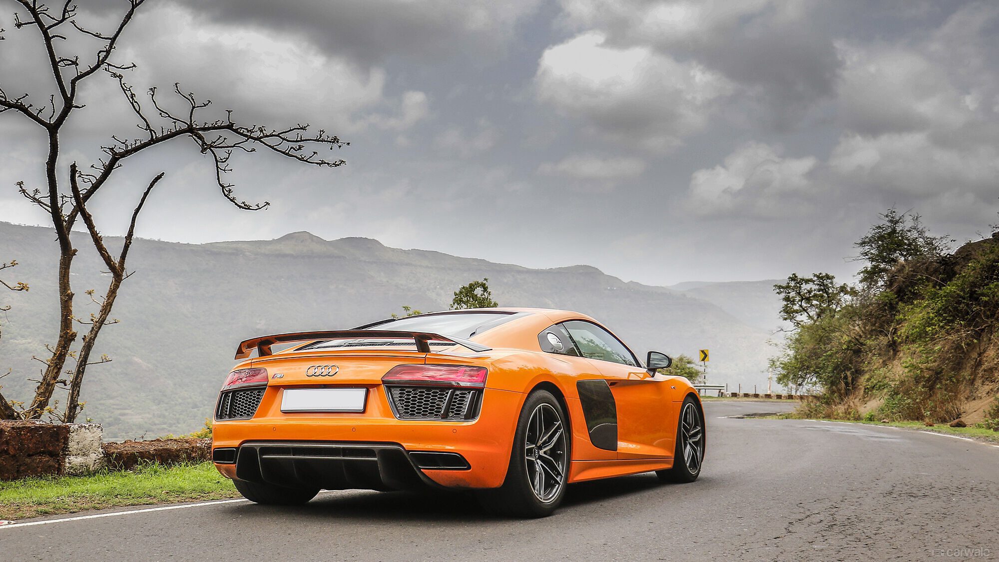 Best Audi R8 car rental company in Mumbai