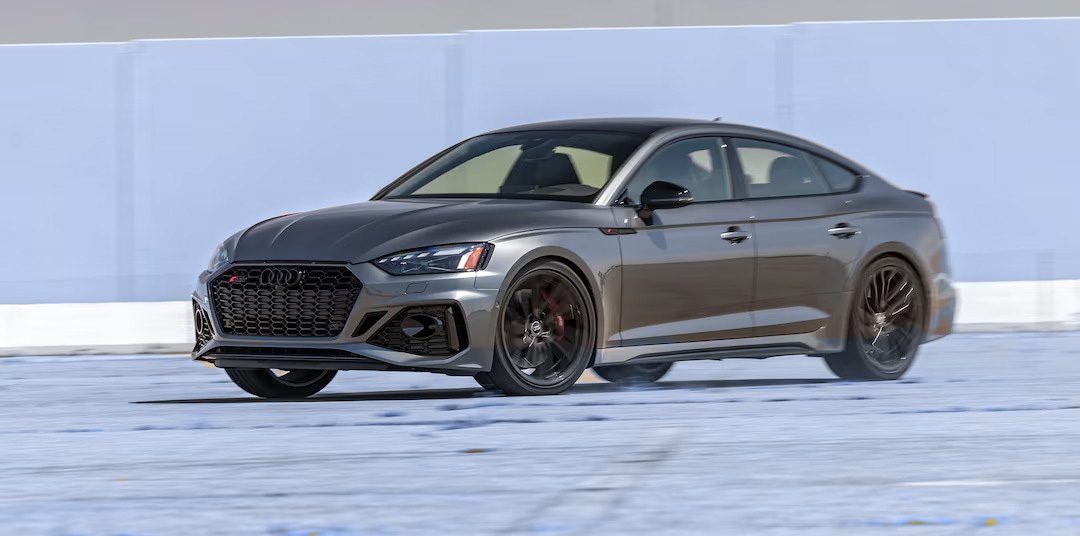 Audi RS5 Rental mumbai india