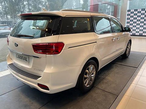 Luxury cars rental service in Mumbai, Navi Mumbai, Thane